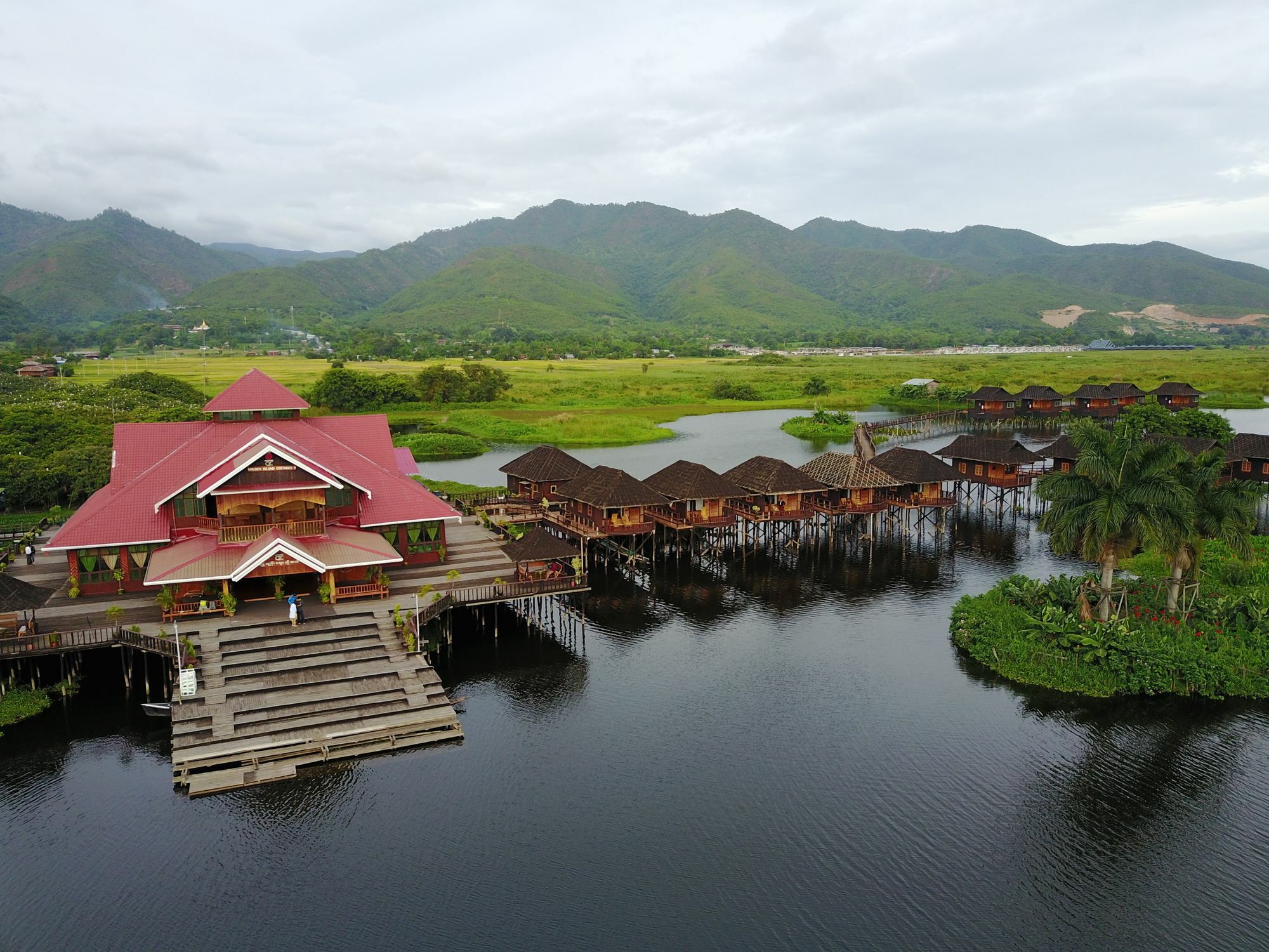 Golden Island Cottages Thale U Hotel Ywama Ngoại thất bức ảnh
