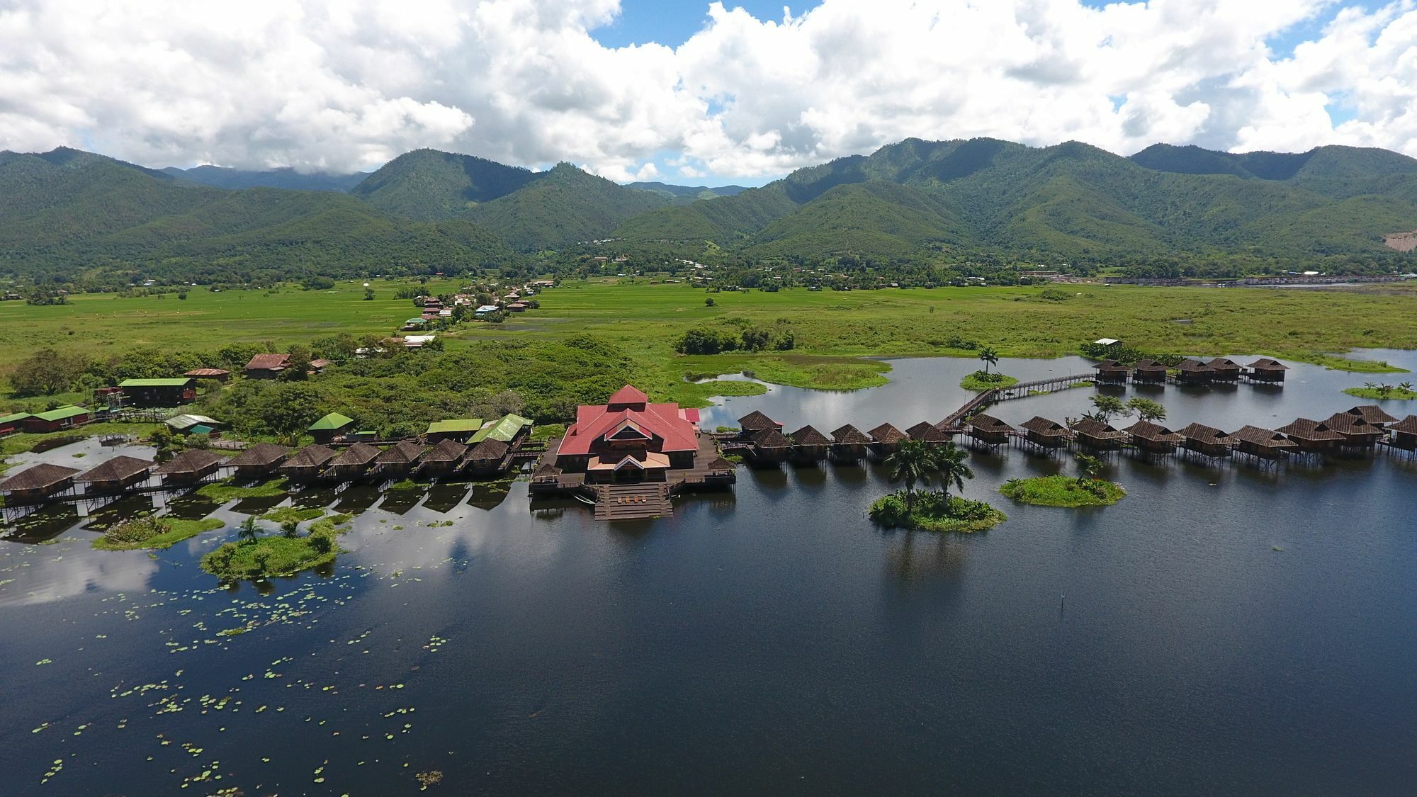 Golden Island Cottages Thale U Hotel Ywama Ngoại thất bức ảnh