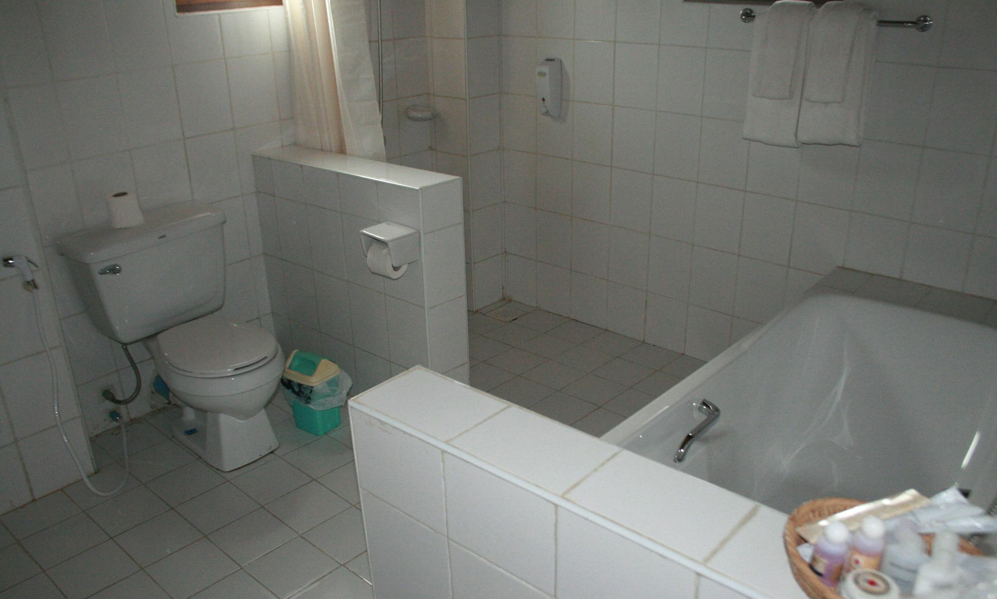 Golden Island Cottages Thale U Hotel Ywama Ngoại thất bức ảnh
